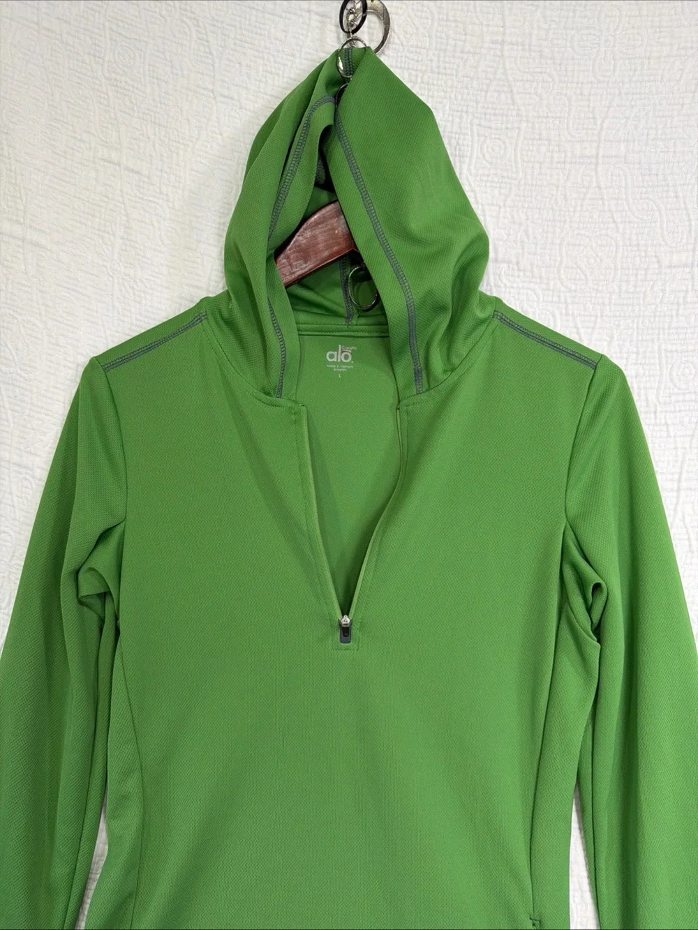Alo Yoga Hoodie Pullover Shirt Women Large Green Coolfit Quarter Zip Mid Layer L